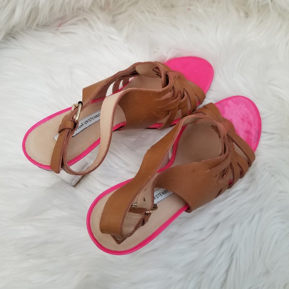 Dianve von Furstenberg Clear Chunky Heels - Picture 7 of 10